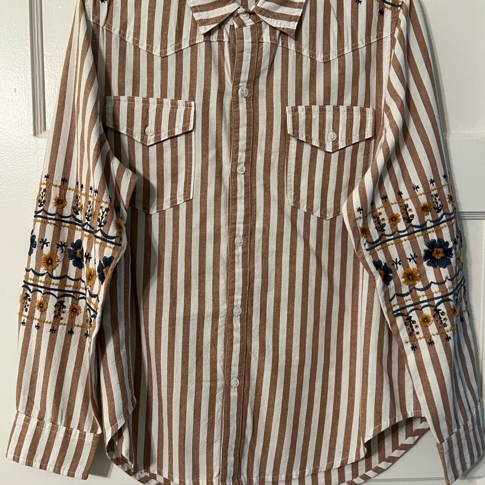 DRIFTWOOD Brown and White Casual Button Down Shirt